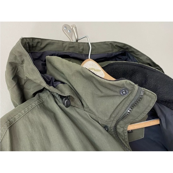 Eddie Bauer Men Goose down hooded Canvas Bomber Jacket fleece collar / Large - Picture 4 of 5